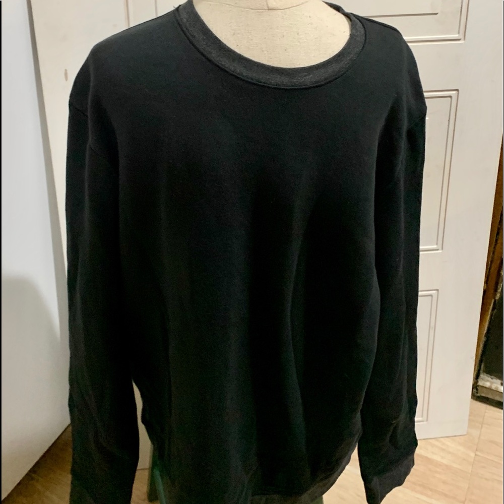 Pro player sweatshirt